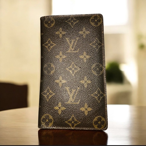 Louis Vuitton Brown and Tan Monogram check wallet. Vintage